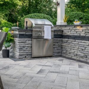 RIVERCREST® WALL